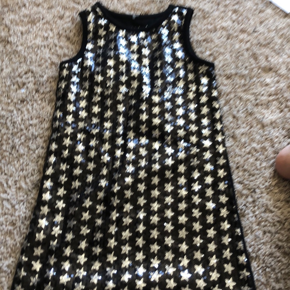 Girls star dress, size 4